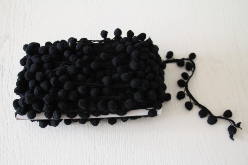 Pompomband 30mm (18 m), Schwarz